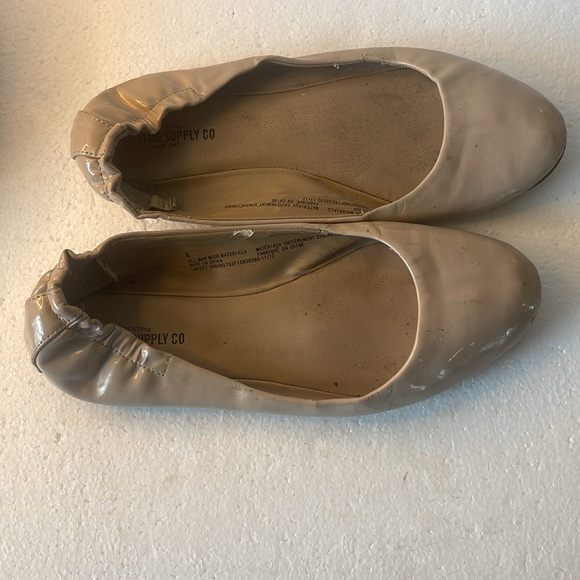 Mossimo nude round toe ballet flats back elastic nude cream rare women’s size 8 - Picture 2 of 6